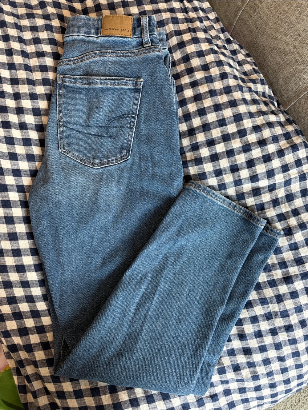 American Eagle Curvy Mom Jeans